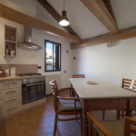 Novecinqueotto Apartamento *